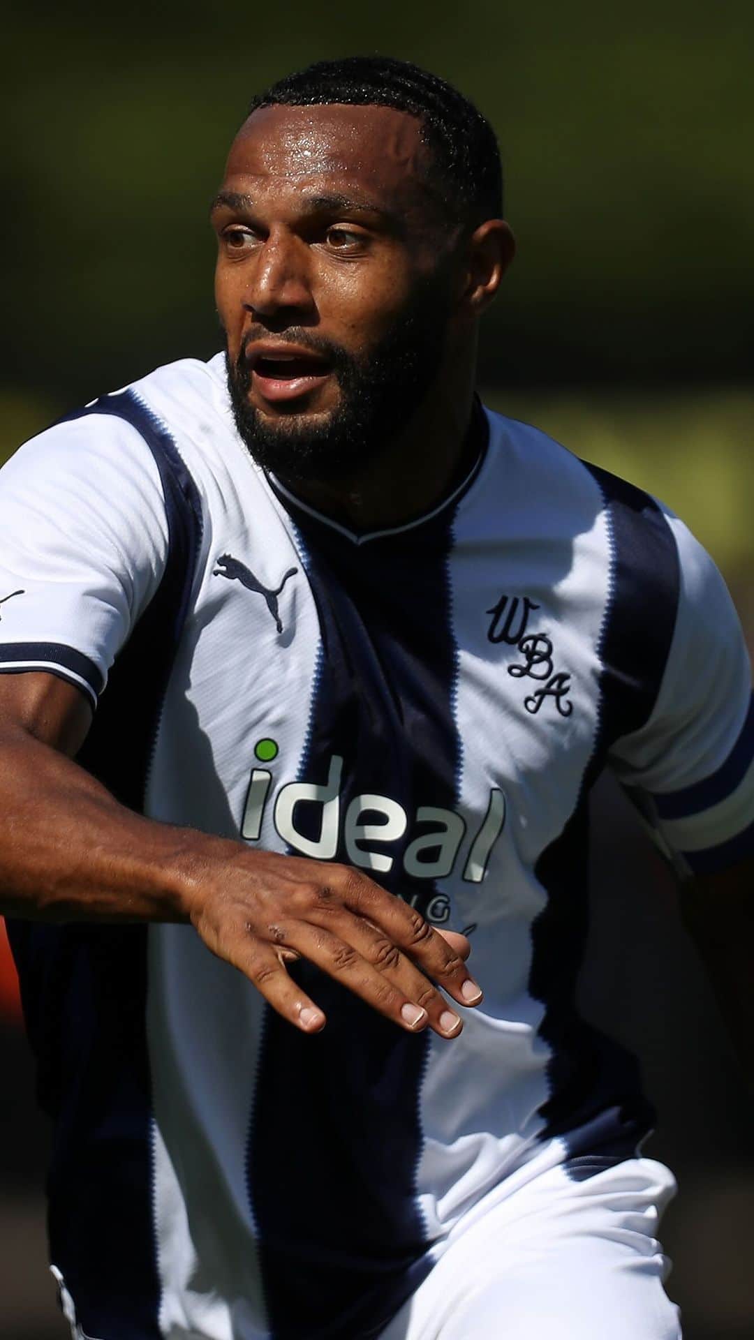 マット・フィリップスのインスタグラム：「Oh Matty… 🫢  #WBA #Championship」