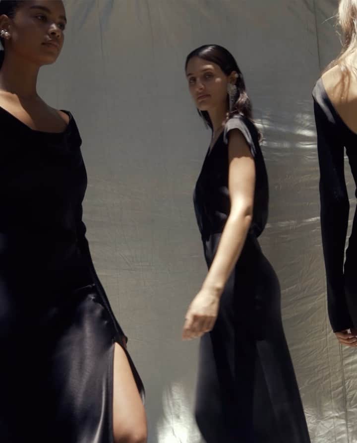 ベック&ブリッジのインスタグラム：「A MODERN ROMANCE Pieces for the bride, bridesmaids and guests, shop the covetable WEDDING EDIT online now.​​​​​​​​ ​​​​​​​​ Exclusively at Emporium, Karrinyup and the Wedding Suite.​​​​​​​​ ​​​​​​​​ #becandbridge #bridal」