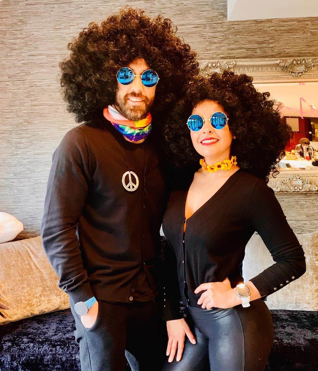 クラウディオ・ブラーボのインスタグラム：「Muchas felicidades en tu día mi amor 🥰 que la vida te sonría por siempre!  Muchas gracias por estar siempre a mi lado y ser mi fiel compañera en esta vida. Desde la distancia intentare hacer este día más que especial para ti.  Te quiero mucho ❤️  Happy birthday My Love 🌹」