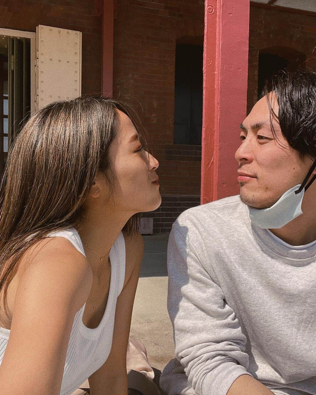 上野智子のインスタグラム：「本日1周年🫶 理解できないことの方が多いですがw 人生をかけて研究したい、興味深い存在に出会えて楽しいです。♡  #anniversary #夫婦生活」