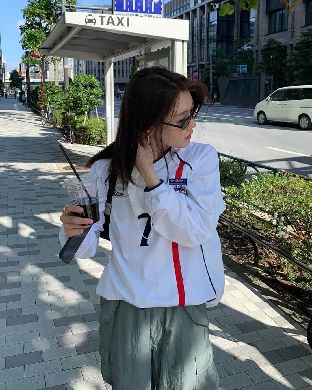 柴田ひかり おもい peepinsidehead sunnie Black サングラス 