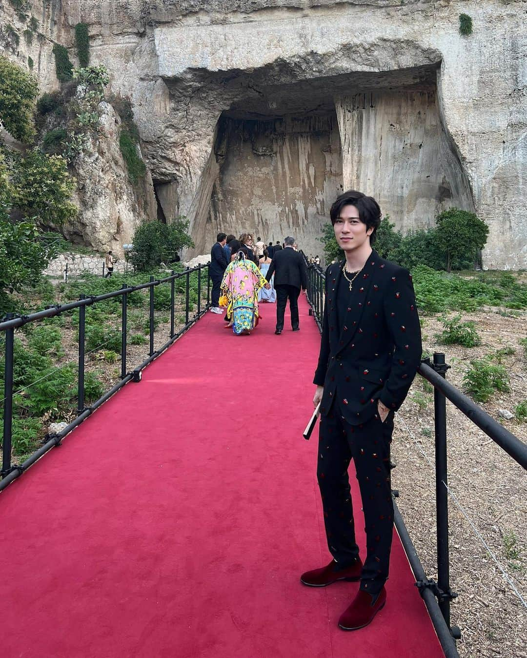 髙石リエムのインスタグラム：「Alta Gioielleria 💠 @dolcegabbana  Thank you for the beautiful experience The location, people and atmosphere was outta this world❤️」