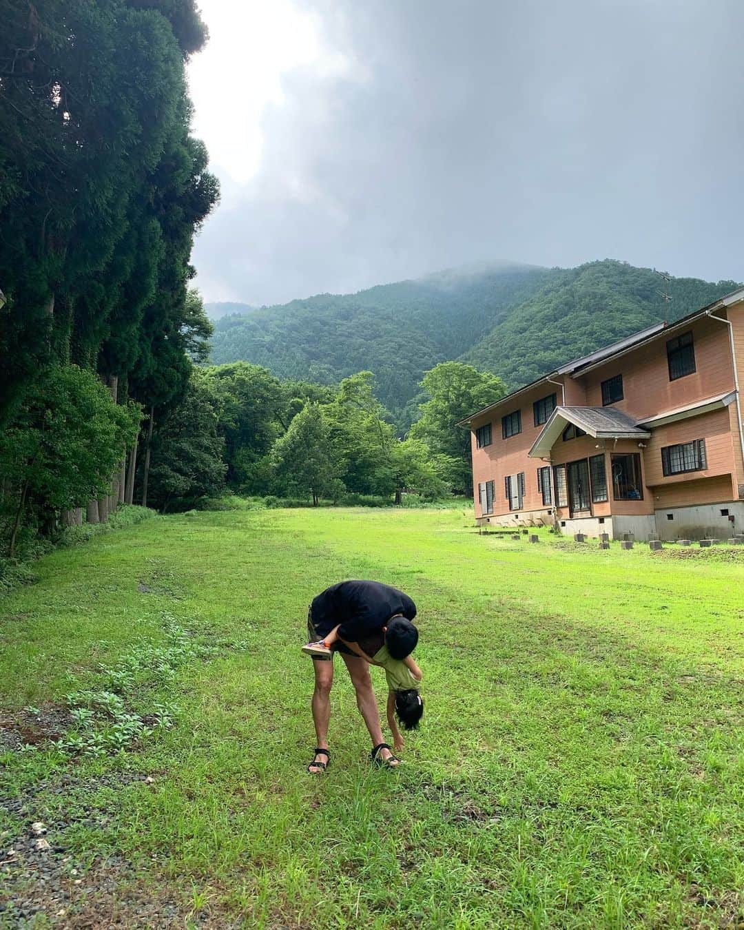 渡邉将基さんのインスタグラム写真 - (渡邉将基Instagram)「奥琵琶湖に遊びに行ってきました🥳🍻  #家族で過ごす時間が幸せ」7月17日 12時29分 - masakiwatanabe1202