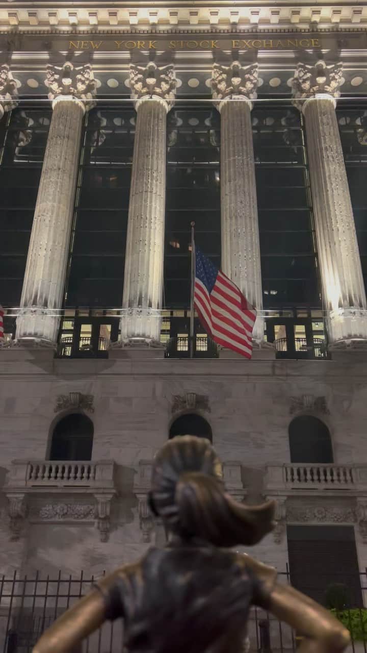 稲木ジョージのインスタグラム：「🗽💵」