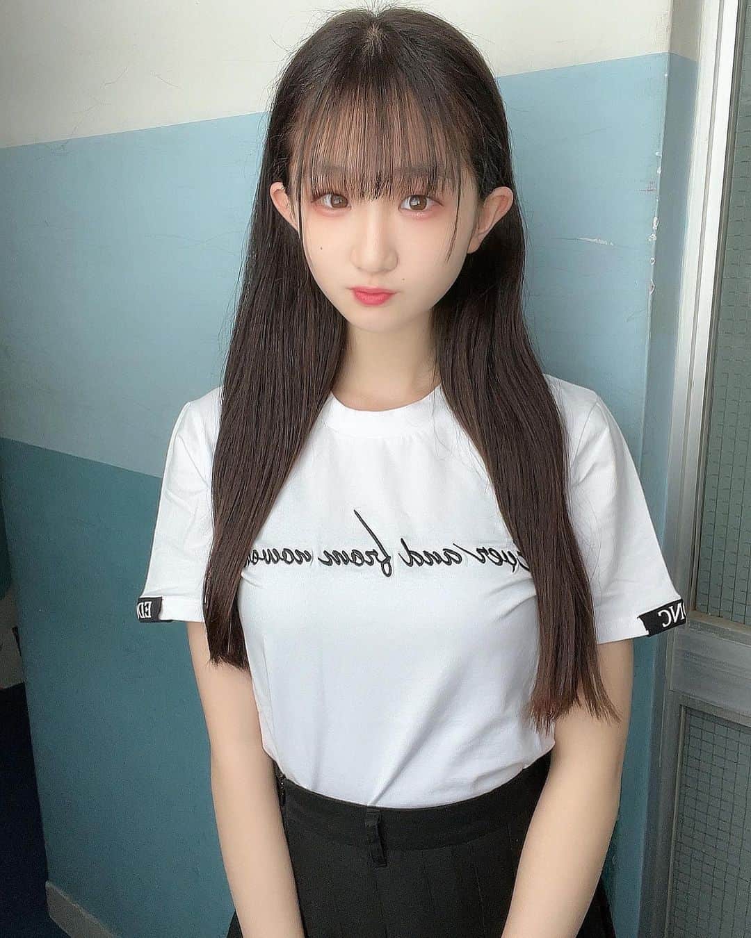 出雲やえのインスタグラム：「やえっぽい服選んでもらったりとにかくデザインが可愛すぎる💓 #REGIEVO」