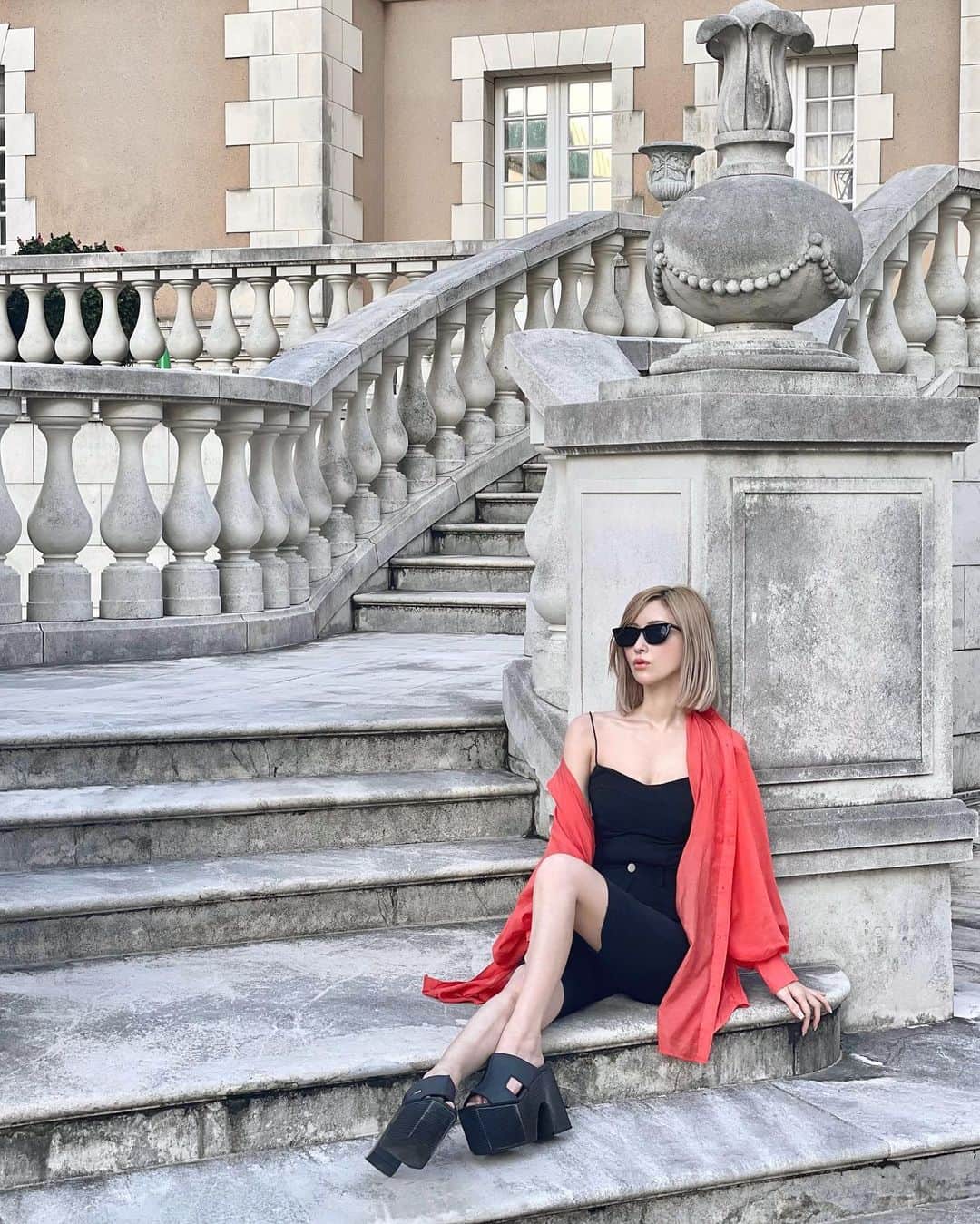 美咲あいりのインスタグラム：「🧡💛 ⁡ @esutoreja #esutoreja #ootd」