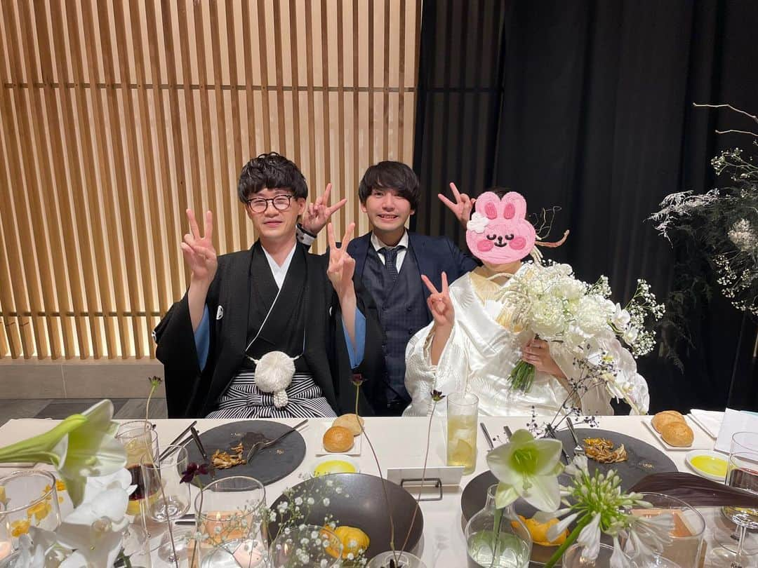 てつ丸のインスタグラム：「いい結婚式だったぜ！！！  幸せなれよ！！！」