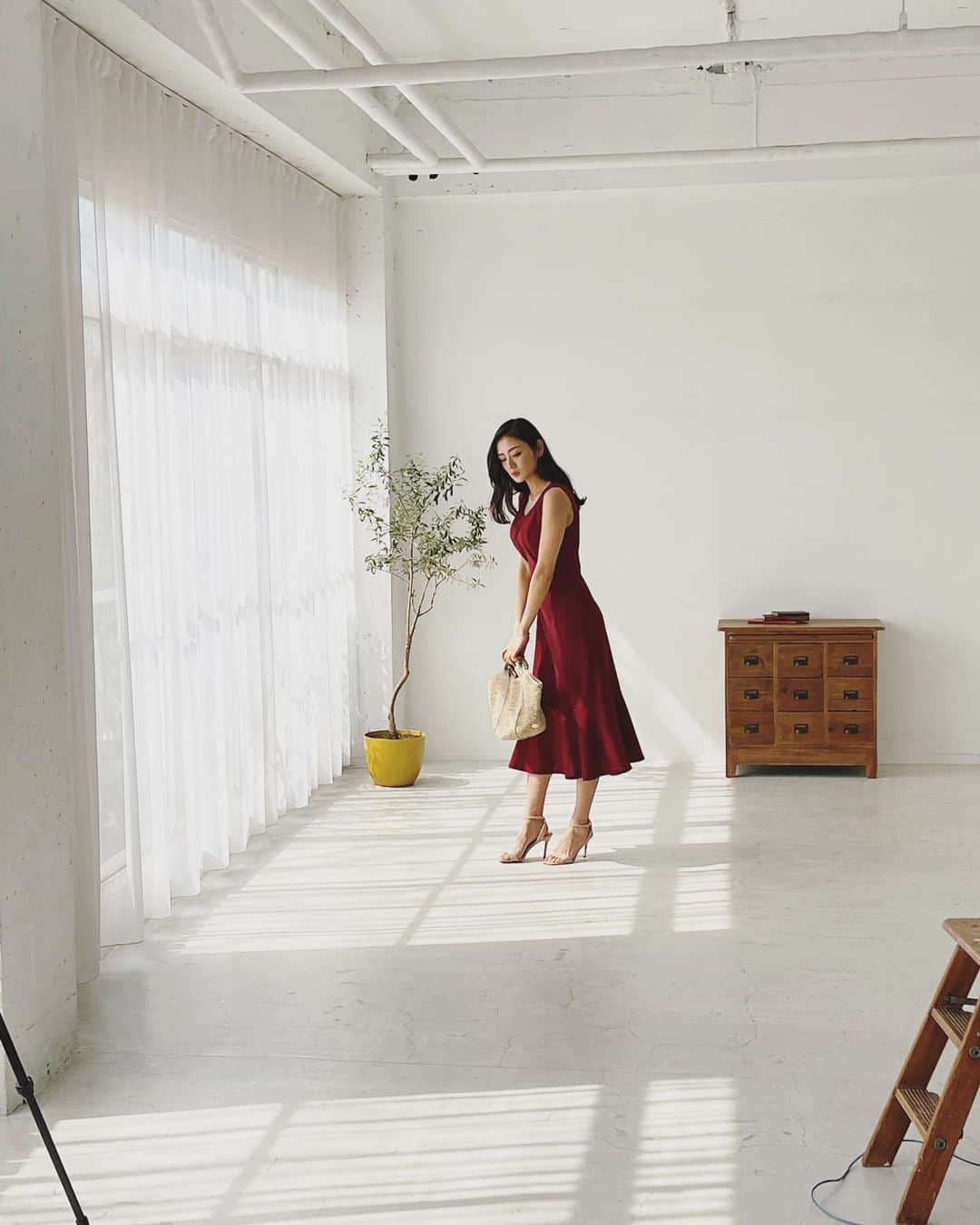 片山萌美のインスタグラム：「🫶  暑い日が続くから 自分の気持ちが上がる服で お出かけしましょ✌︎  @heartcloset_official  #heartcloset  #ハートクローゼット #moemikatayama」