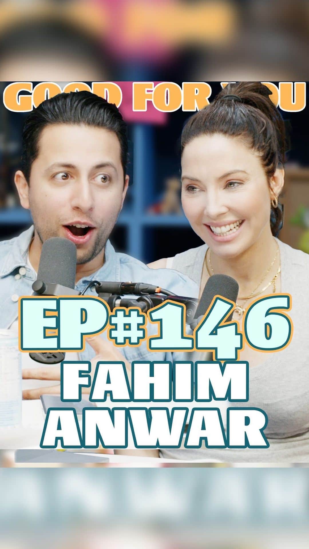 ウィットニー・カミングスのインスタグラム：「Thank you @fahimanwar for being as suspicious as I am about peoples emotional social media posts that are somehow perfectly captured on camera.」