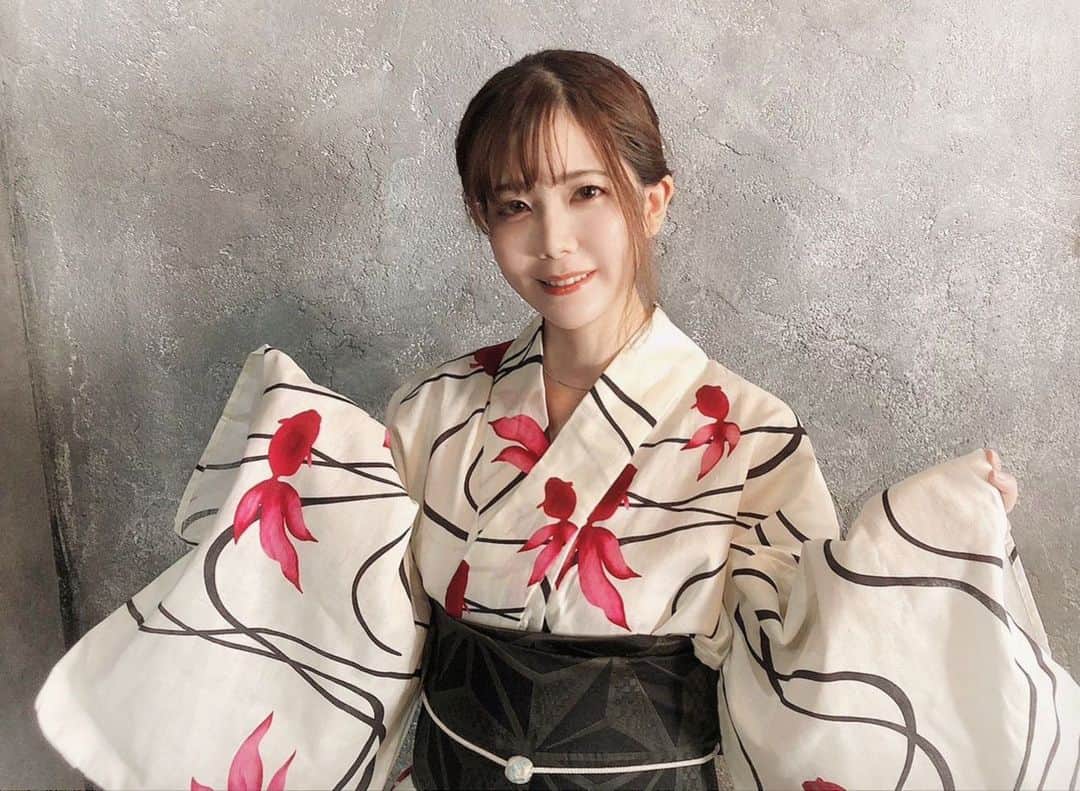 高宮まりのインスタグラム