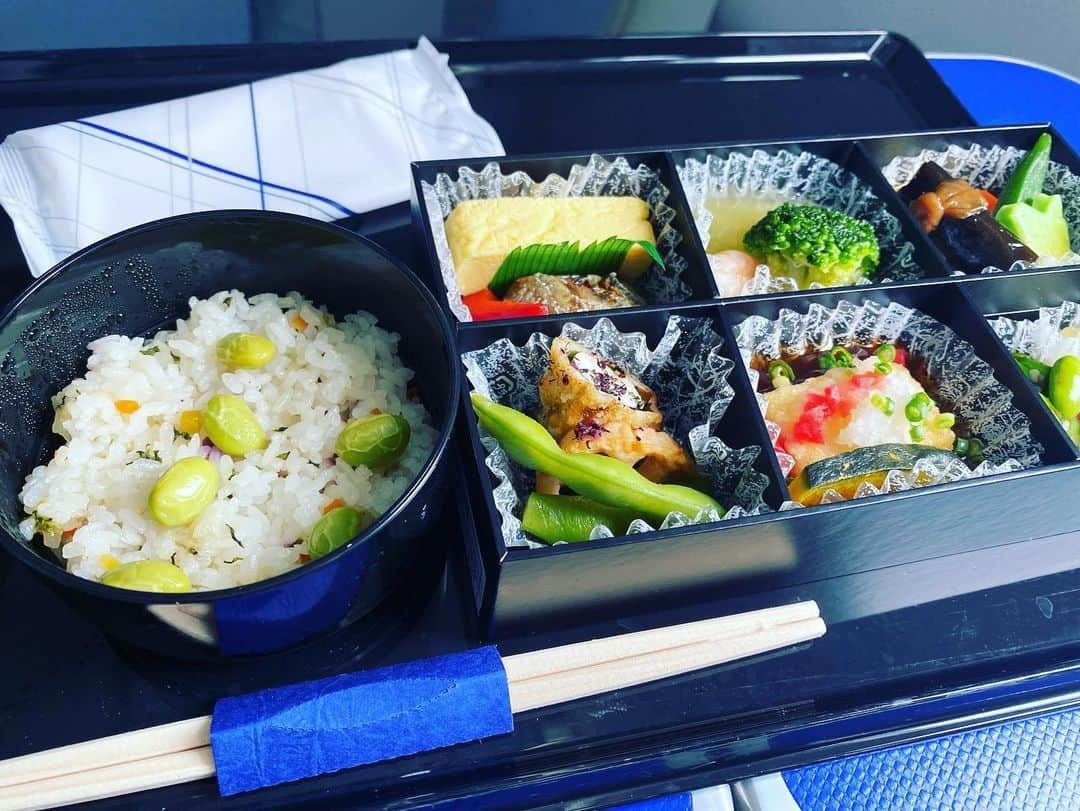 そらるさんのインスタグラム写真 - (そらるInstagram)「飛行機こわい」7月19日 18時42分 - soraru_official