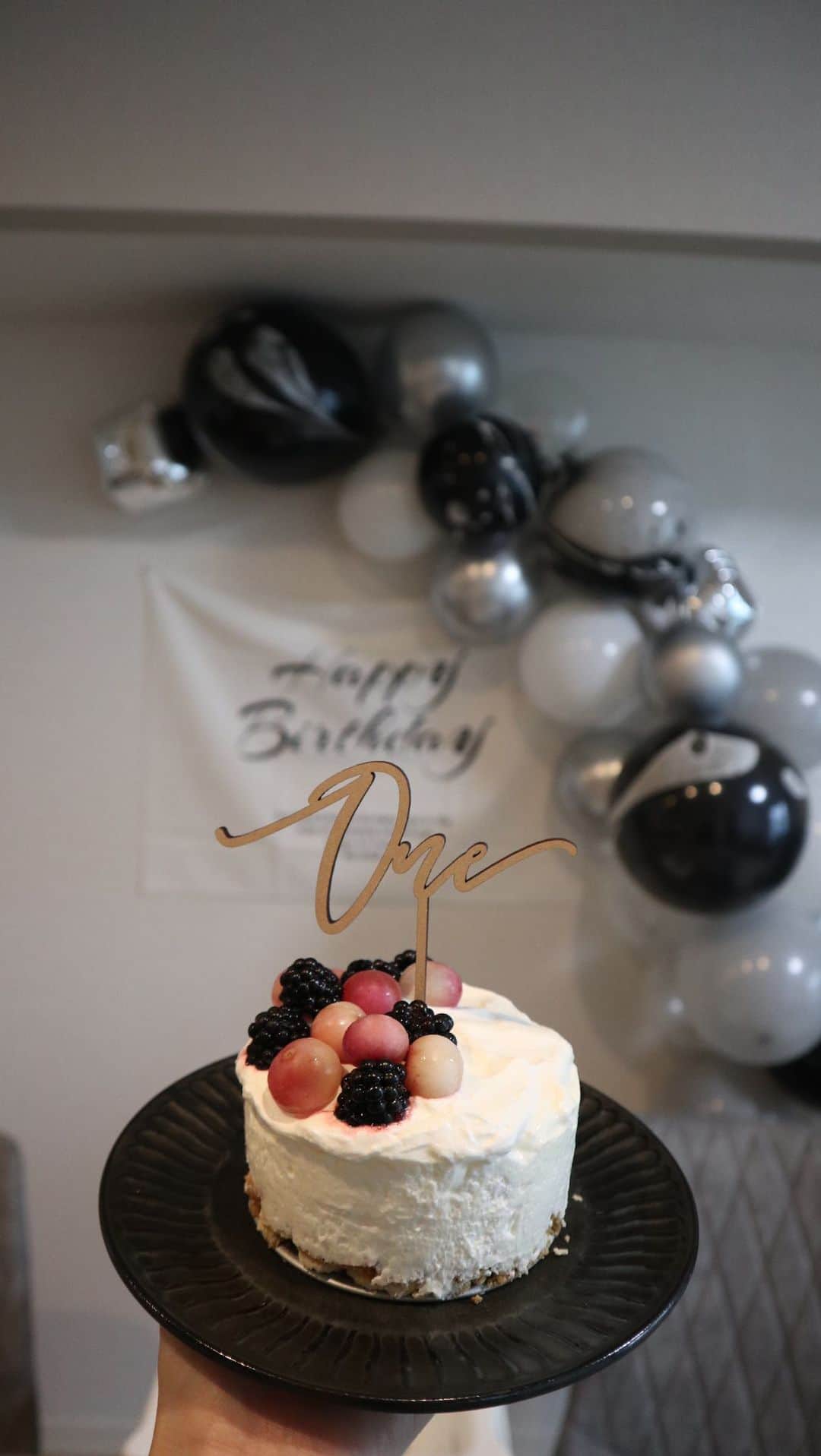 塚本いづみのインスタグラム：「happy birthday♥︎」