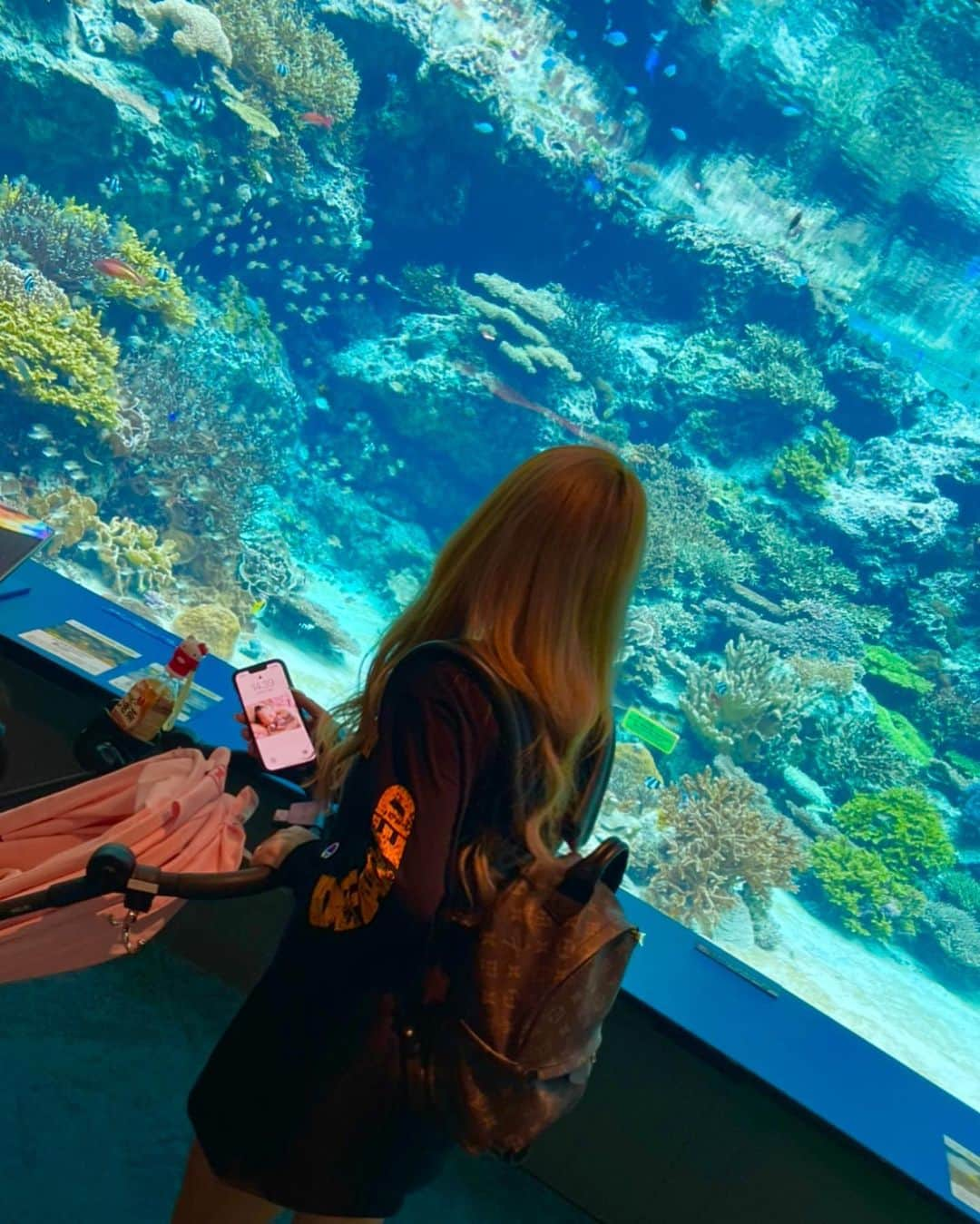 まいちゃんさんのインスタグラム写真 - (まいちゃんInstagram)「家族で沖縄🌺 美ら海水族館凄かった🐠 2泊３日でホテルも変えたから 写真ありすぎて載せきれない🤣 めちゃくちゃ楽しかった✈️💖  #今更投稿」7月19日 22時13分 - maisama_gram