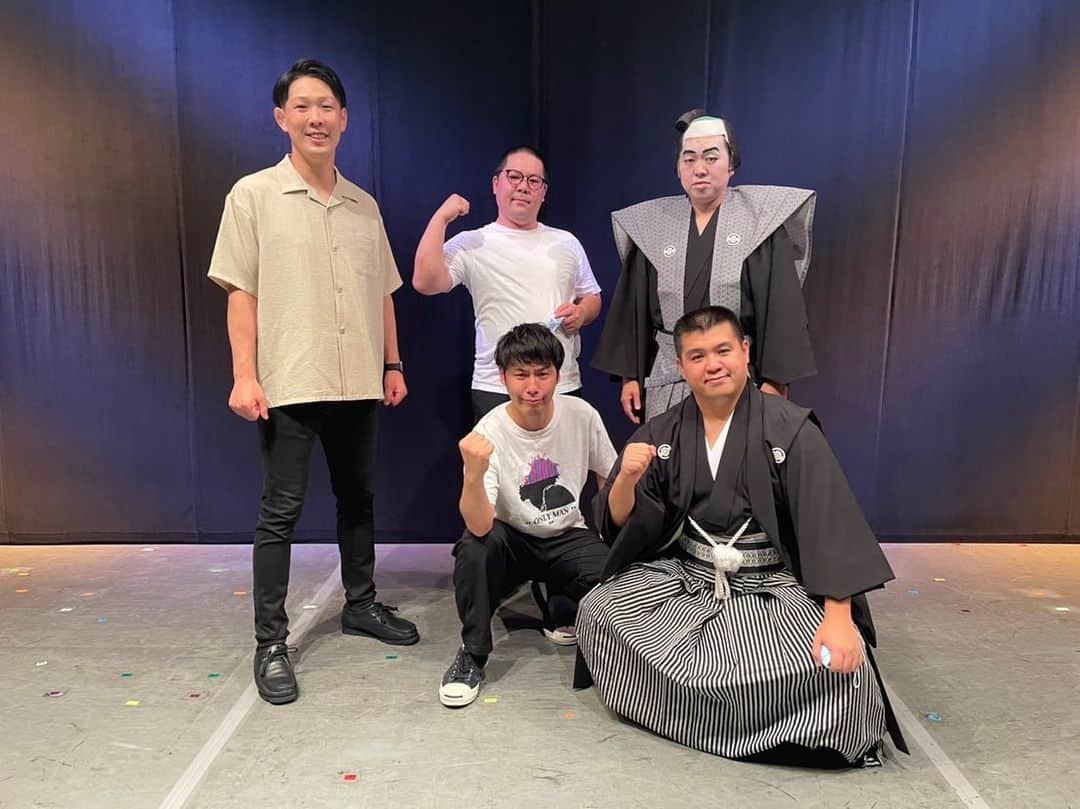 かみちぃのインスタグラム：「MORODASHIありがとうございました！！  ネルソンズと新ネタ3本ずつやらせて頂きました！！  見逃し配信もございますので是非！  #MORODASHI #ジェラードン #ネルソンズ #漫才ってやっぱり難しいな」