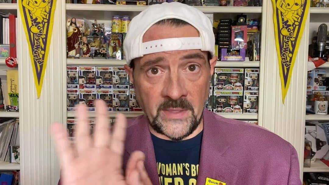 ケヴィン・スミスのインスタグラム：「ATTENTION FILMMAKERS! Y’all OVERWHELMED us with your submissions to the first annual @smodcastle Film Festival! SModcastle Keeper @odblues7 and I were hoping for a hundred or so entries but we got nearly 1000 from the genius @filmfreeway alone! So as victims of our own success, in order to watch all the entries and not overlook any possible cinematic gems, Ernie and I made the decision to move the Festival out of August entirely. The *new* dates for the First Annual -SModcastle Film Festival are Wednesday NOVEMBER 30 to Sunday DECEMBER 4! The good news is that because we got some incredible movies, we’re gonna play them at an actual movie theater! @theatlanticmoviehouse will be our home for the #smodcastlefilmfestival - so every filmmaker whose flick we program will get to see their work on the big screen! And the fine folks at @decentralized_pictures are coming on as sponsors, so we’ll be awarding valuable production-oriented prizes to our Film Festival winners!  More information at the SModcastle website! See you this December! #KevinSmith #filmfestival #filmfrstivals」