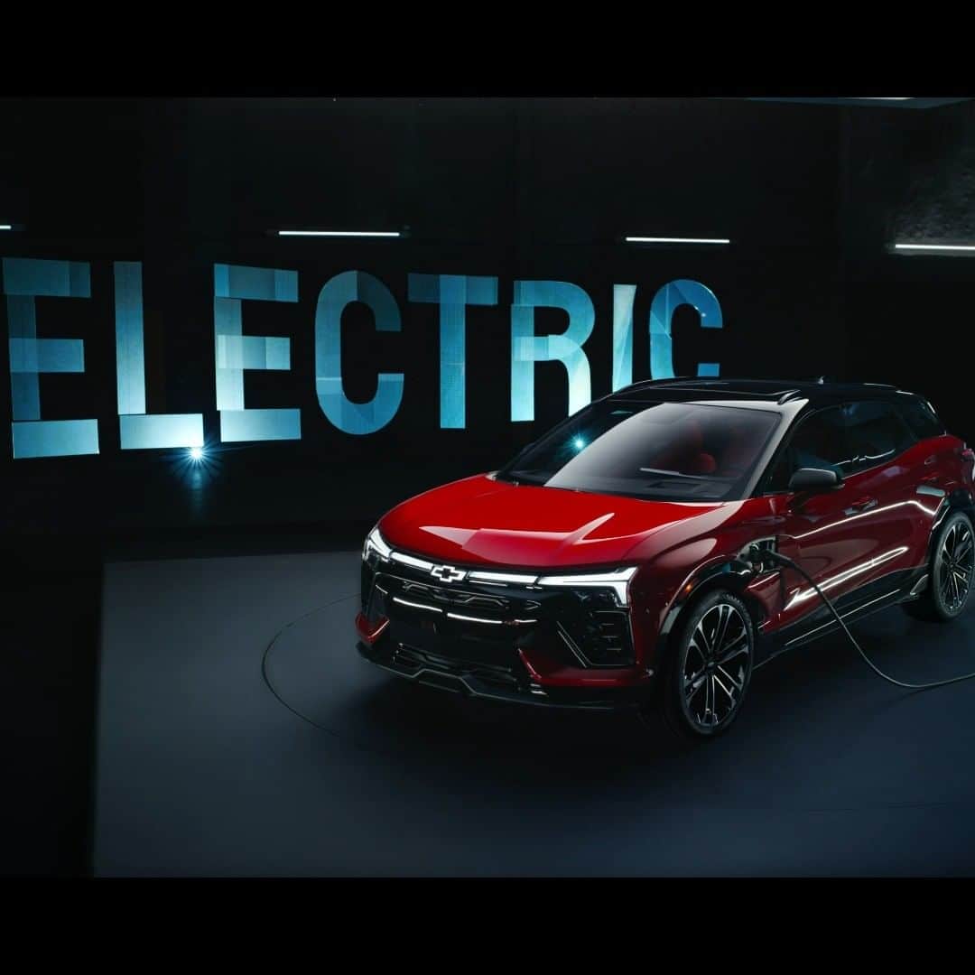 シボレーのインスタグラム：「Reimagine that. Introducing the All-Electric #Chevy #BlazerEV.」
