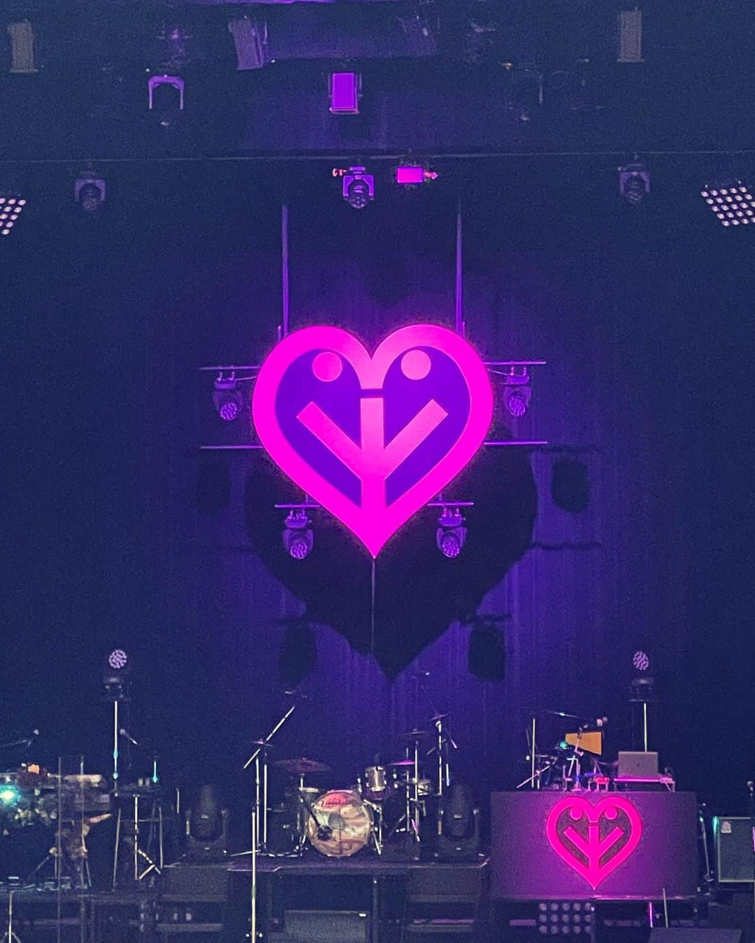 石橋穂乃香のインスタグラム：「💖 母二人、子供を置いて、岡村ちゃんとDATE💖💜❤️🤫」