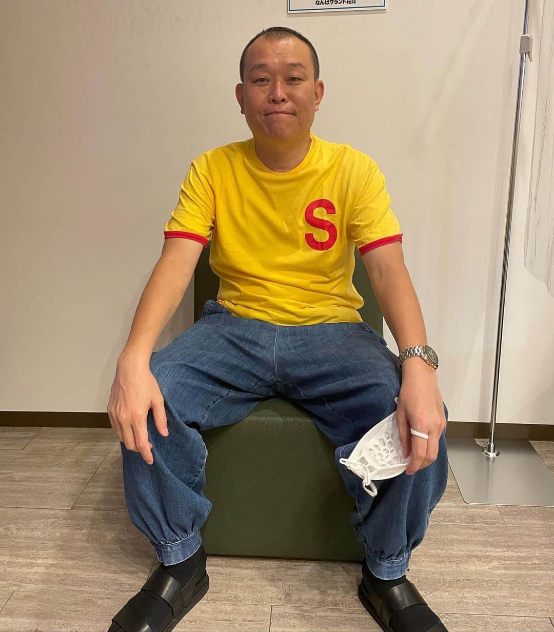 こいでのインスタグラム：「#NGKにせいじさんいてました #先日マルコポロリでも一緒でした #マスク取って精一杯笑ってくれました」