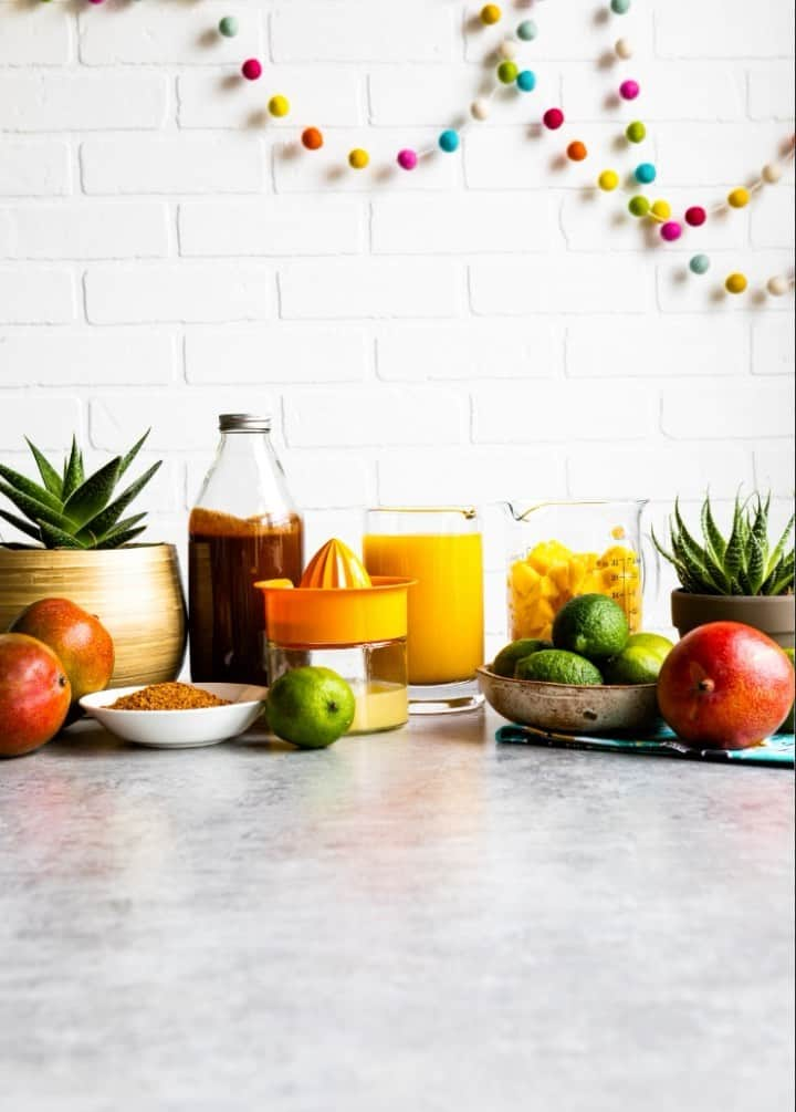 Simple Green Smoothiesのインスタグラム：「This 🥭 MANGONADA is a must try for this summer time ☀️  SAVE this for your next Mexican pool party 💦  #mangonada #healthymangonada #mango #mangosmoothie #smoothierecipes #healthyrecipes #healthydrinks #chamoysauce #simplegreensmoothies」