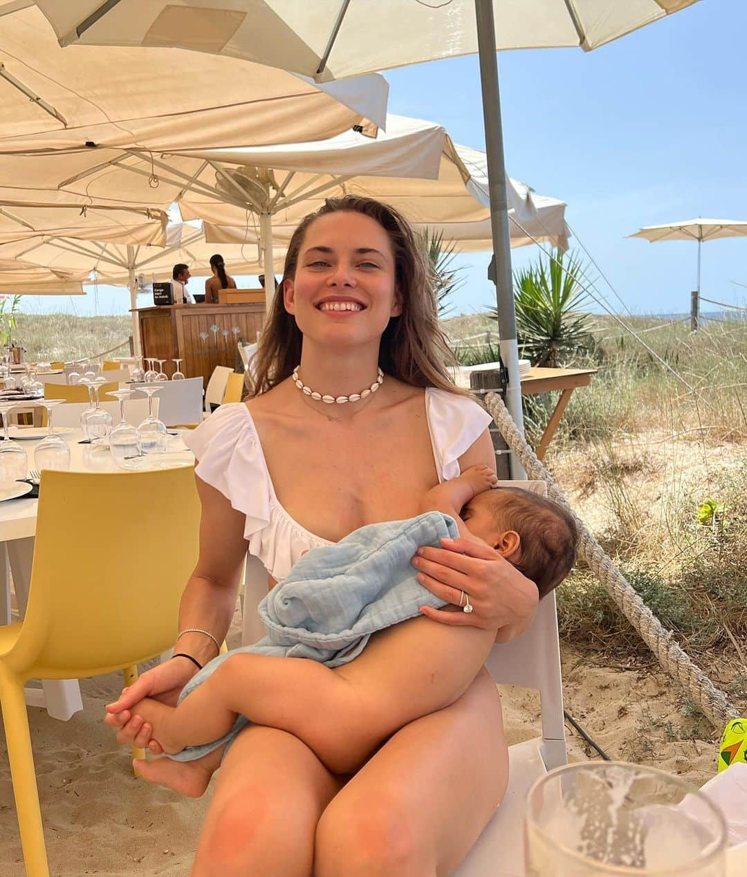 Lana Zakocelaさんのインスタグラム写真 - (Lana ZakocelaInstagram)「The best birthday present is to have my 2 loving man by my side and all of my family healthy and happy I’m the luckiest girl!!🎉🎂🥳🎂🎉」7月22日 2時14分 - lanazakocela