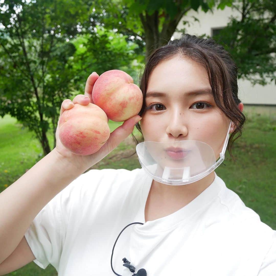 箭内夢菜のインスタグラム：「お知らせです📣  7/21(木)～7/24(日) 10:00～18:00  二子玉川ライズで、 二子玉川 東急フードショーが開催されます！！✨  23.24日には 今が旬の福島の桃と、福島牛を使ったお手軽レシピの実演もございます🤤 (12時.14時.16時)  そして私は！ 23日の11:00～11:20と、15:30～15:50にはトークショー、 11:20～11:35と、14:30～14:45ではお手伝いをさせて頂きます！😆  ぜひお時間ある方はいらしてくださいね😉 お待ちしております！！   #夢っぺ行ってこっせ  #発見ふくしま」
