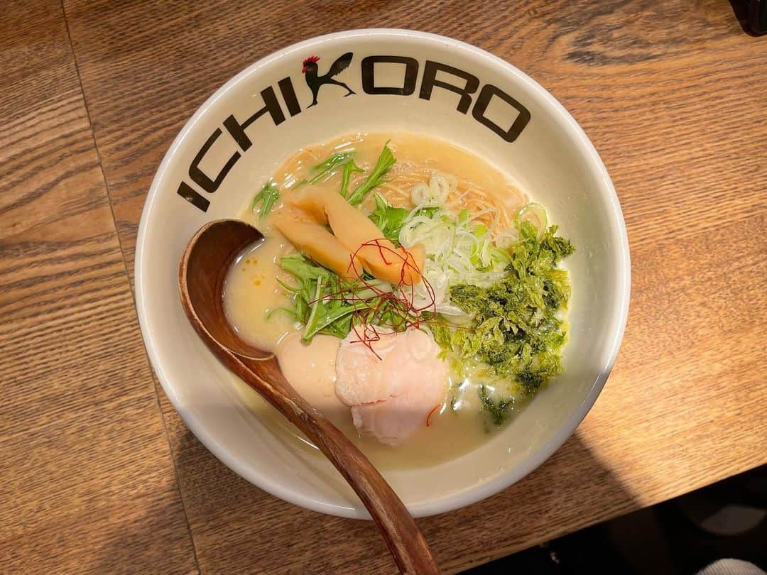 吉田悠希のグルメインスタ