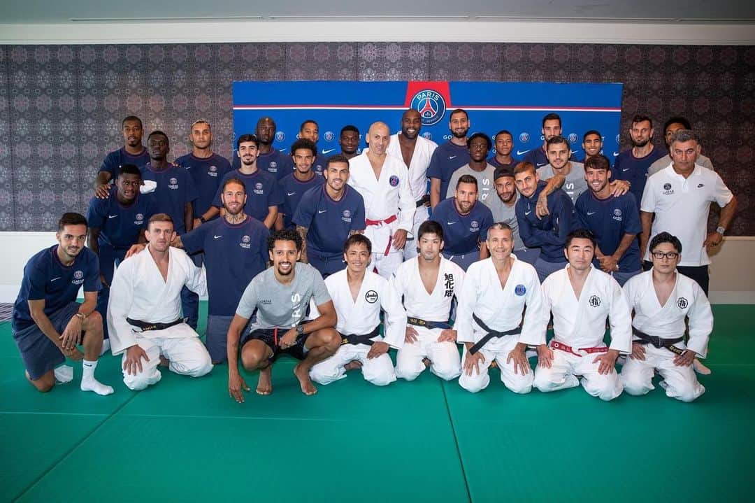 大野将平のインスタグラム：「🇯🇵🥋🥇×🇫🇷⚽️🏆 @psg  @psg_judo  @psg_japan_tour2022  @nomura60kg  @teddyriner」