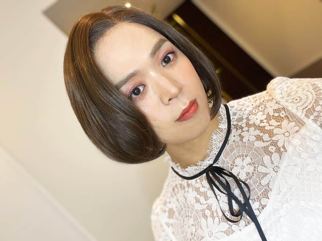 おしらさんのインスタグラム写真 - (おしらInstagram)「🫶 おしら奇跡の1枚  @kimgyutae_official 先生にメイクしていただき女の子デビューしました❤️  YouTubeでメイクの模様公開してるので是非チェックしてくださいまし。」7月22日 15時55分 - shiraishi_stadium