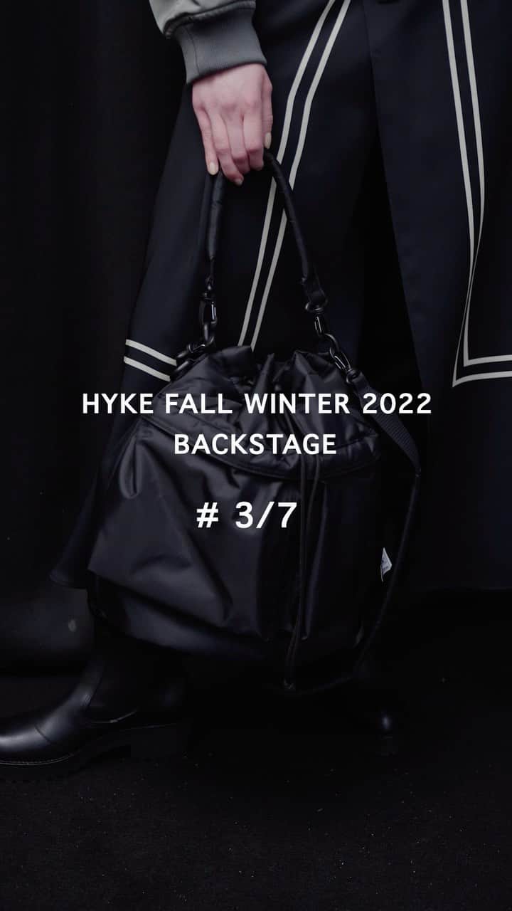 HYKEのインスタグラム：「HYKE FW 2022 #hyke」