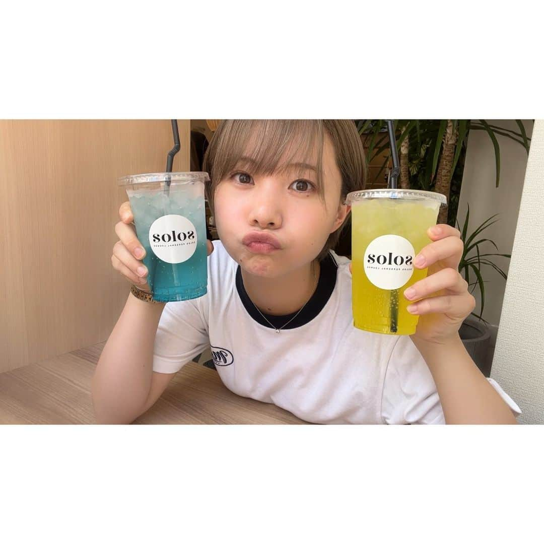 真奈さんのインスタグラム写真 - (真奈Instagram)「幸せを呼ぶ青いchill とオロポ両方飲みした🥹  #solos #オロポ」7月22日 16時44分 - manatmnt0116