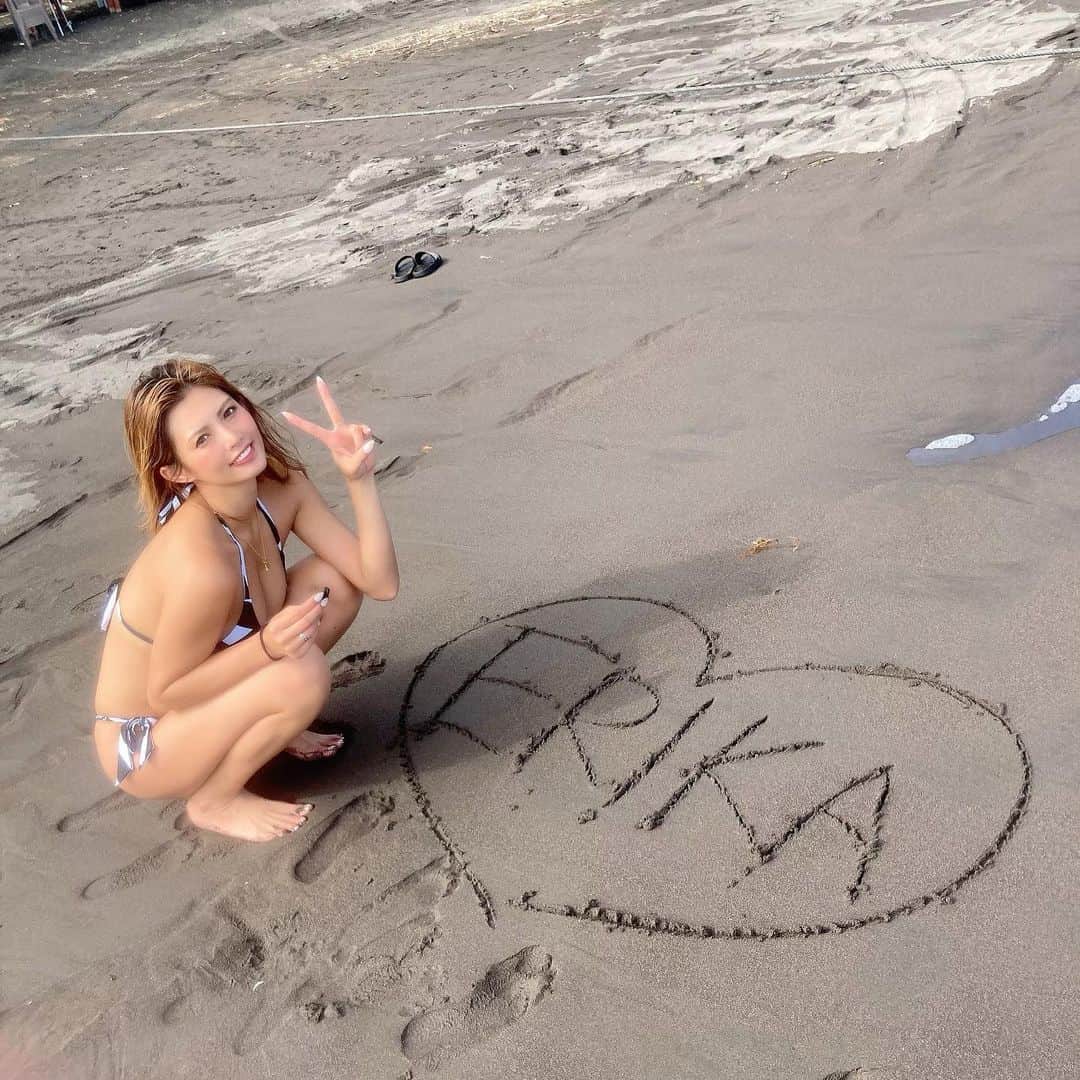 堀えりかさんのインスタグラム写真 - (堀えりかInstagram)「🏖🏖🏖   #海 #ビーチ #ダレアビキニ #ビキニ #水着 #bikini #dareabikini #beach」7月22日 20時24分 - xerikax143