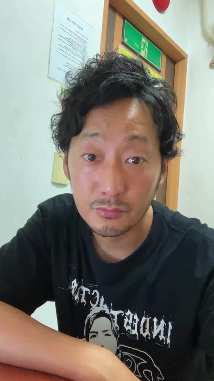 DJ MEGURUのインスタグラム：「韓国生活２週間近くを終えてここまでインタビューを通して感じた事。  日韓関係のお話や対外的にみた日本ってこのままでいいの？なんてお話を視聴者さんと色々しました。  アーカイブも残しておきますね！  みんなでいい国にしていこう。おっしゃ！」