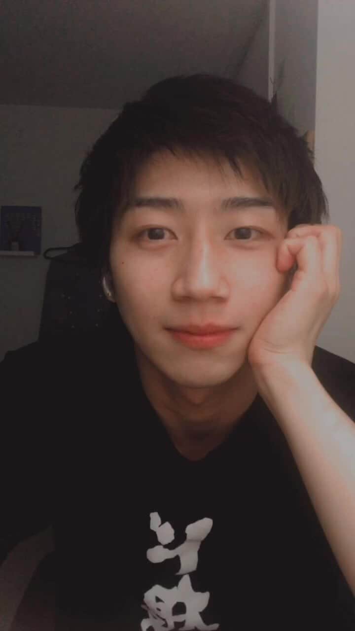納谷健のインスタグラム：「7.23、おやすみぃ」
