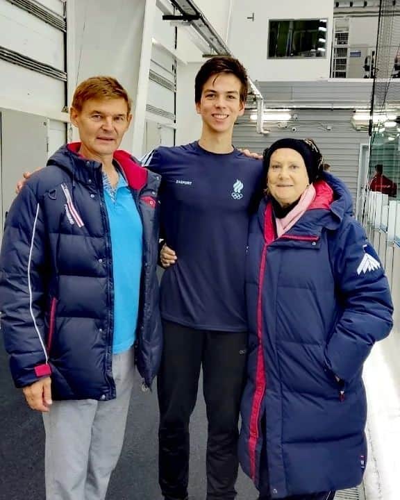 ピーター・グメニクのインスタグラム：「Сбор прошёл успешно💪 Спасибо тренерам」