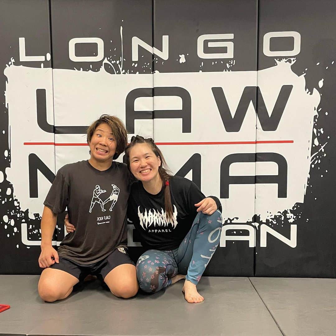 魅津希（井上瑞樹）のインスタグラム：「I’ve moved to New York from July 13th 2018. I would like to continue to study MMA skills and recover my knee, but I had to go back to Japan. I came back to Japan yesterday after four years. I should continue training. And I'm gonna work with my friends in Japan. I am grateful to my teammates, coaches and my friends. I hopefully come back soon. See you later guys!!🇯🇵🇺🇸🗽  #lawmma #mattserrabjj #ufc #mmafighter #Japanese #closefriend #NY #Japan #thanks #marrionapparel #マリオンアパレル #couponcode #Mizuki #banana #七夕🎋」