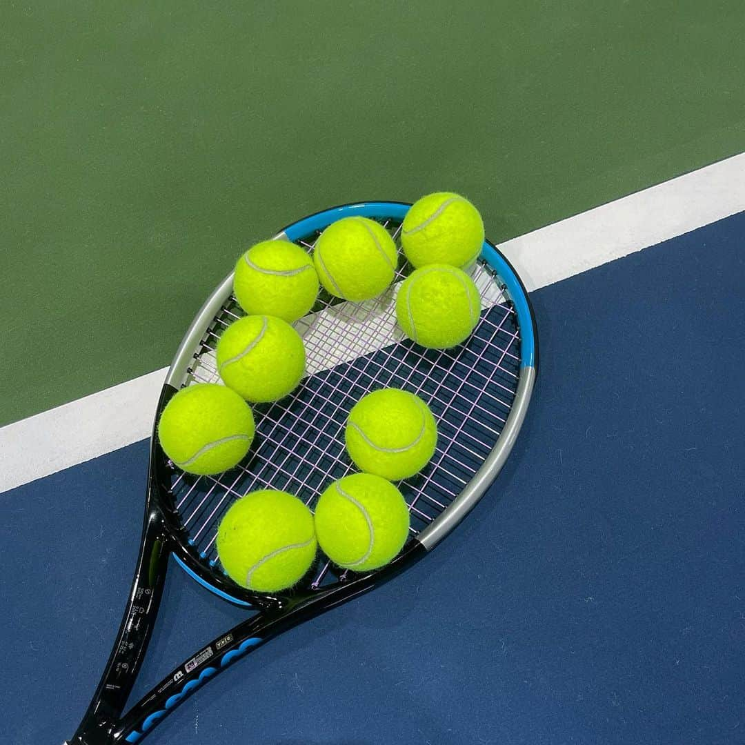 イ・ジュウさんのインスタグラム写真 - (イ・ジュウInstagram)「Tennis cake🎾」7月24日 13時51分 - lee_zoo_