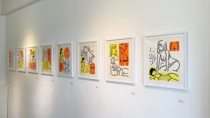 白根ゆたんぽのインスタグラム：「本日も個展「楽しくなくなる前に」京都トランスポップギャラリーにて開催しております〜18時まで。明日と明後日はお休みです。よろしくいたします。 #楽しくなくなる前に」