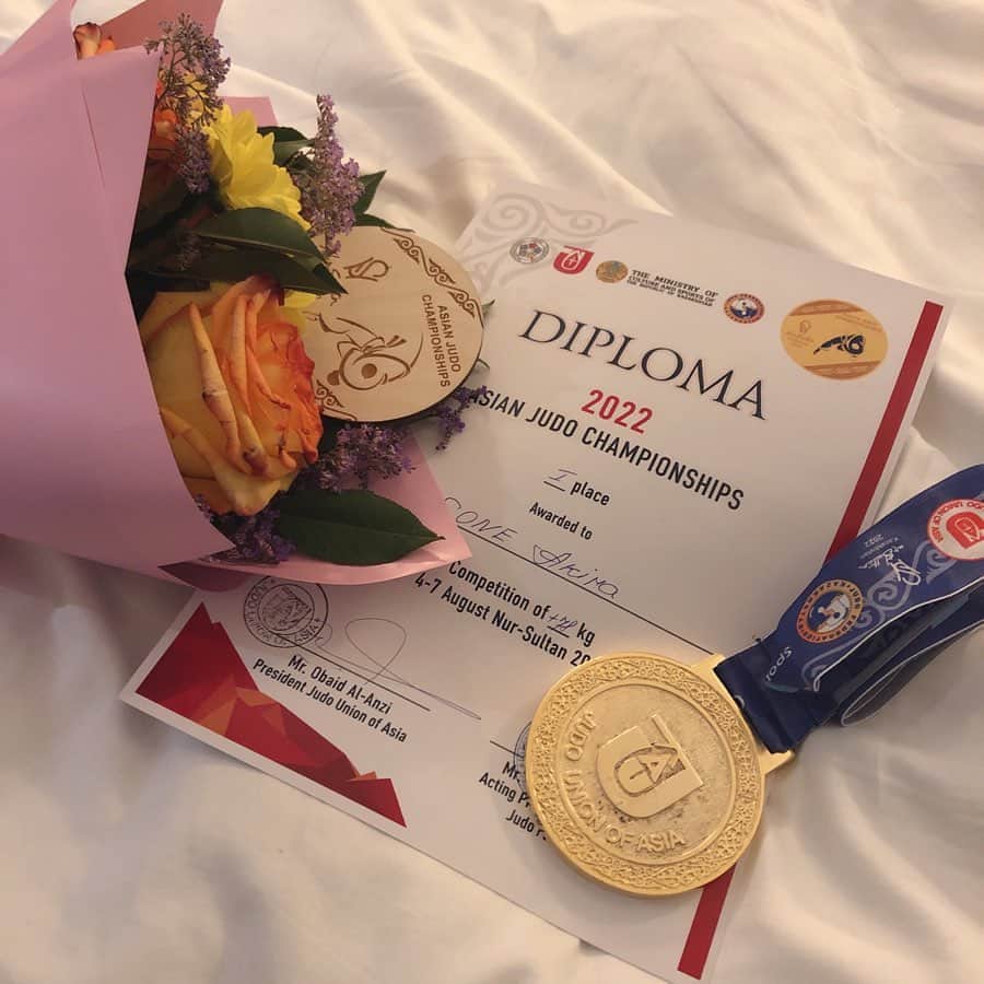 素根輝のインスタグラム：「. . ASIAN Judo championships 2022🥇  たくさん不安がありましたが、 たくさんの方々のサポートのおかげで 試合することが出来ました。 周りの方々に感謝です。  次の大会に向けて、 強くなれるように頑張ります！  応援ありがとうございました！ #感謝」