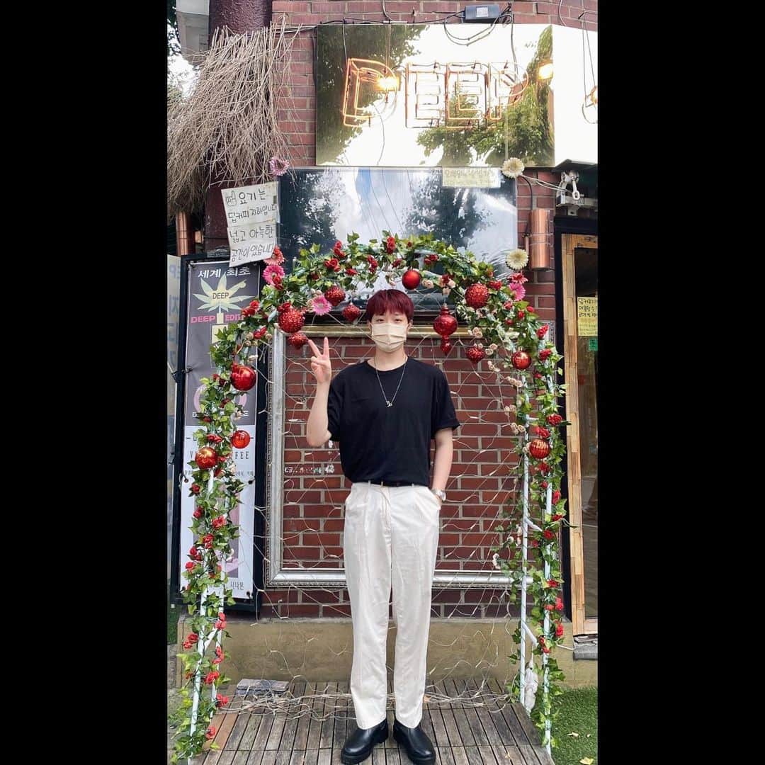 イ・ギウォンのインスタグラム：「✌️✌️✌️✌️✌️ 브이✌️✌️✌️✌️✌️」