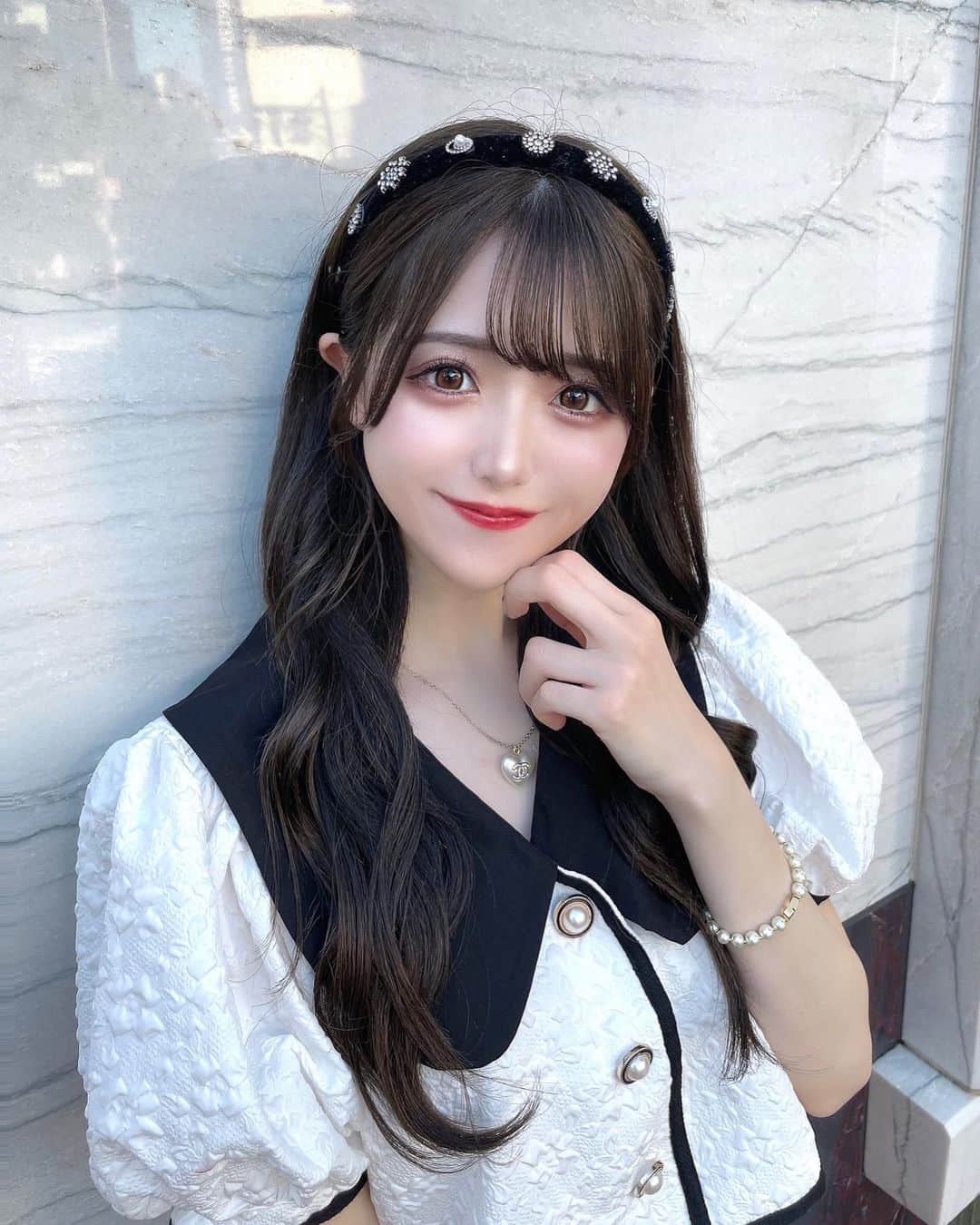 田口未彩のインスタグラム：「🤍  先日、lapisで髪の毛メンテナンス してもらったよ😌🤍  髪色とても可愛い🥰🥰  @takuro.1010 さんありがとうございます♡  .」