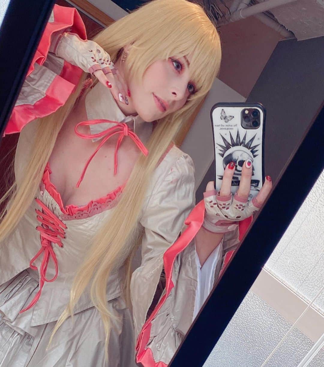 ユリコ・タイガーのインスタグラム