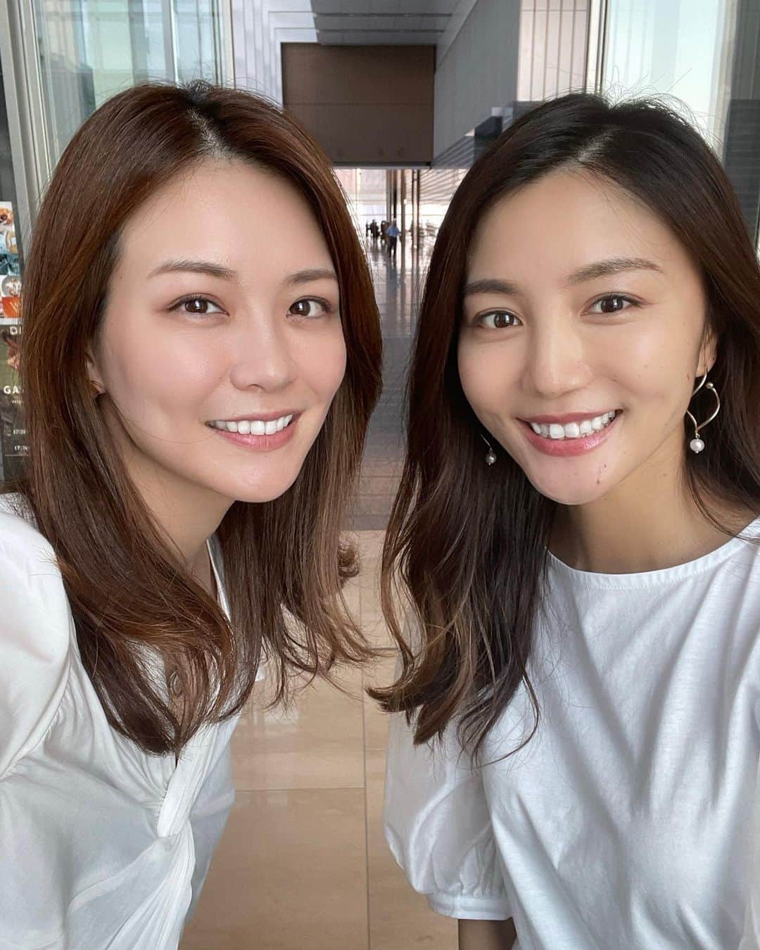 佐藤美央里のインスタグラム：「久しぶりにおっぱとランチ🍴💓気づけば会うのが2年ぶりくらいでびっくり‼︎😳  相変わらず綺麗で☺️見た目も中身も出会った10年前から変わらず素敵レディ✨話が尽きなくて楽しかったー！なかなか会えないけど、また次回💓💓誘ってくれてありがとう😆」