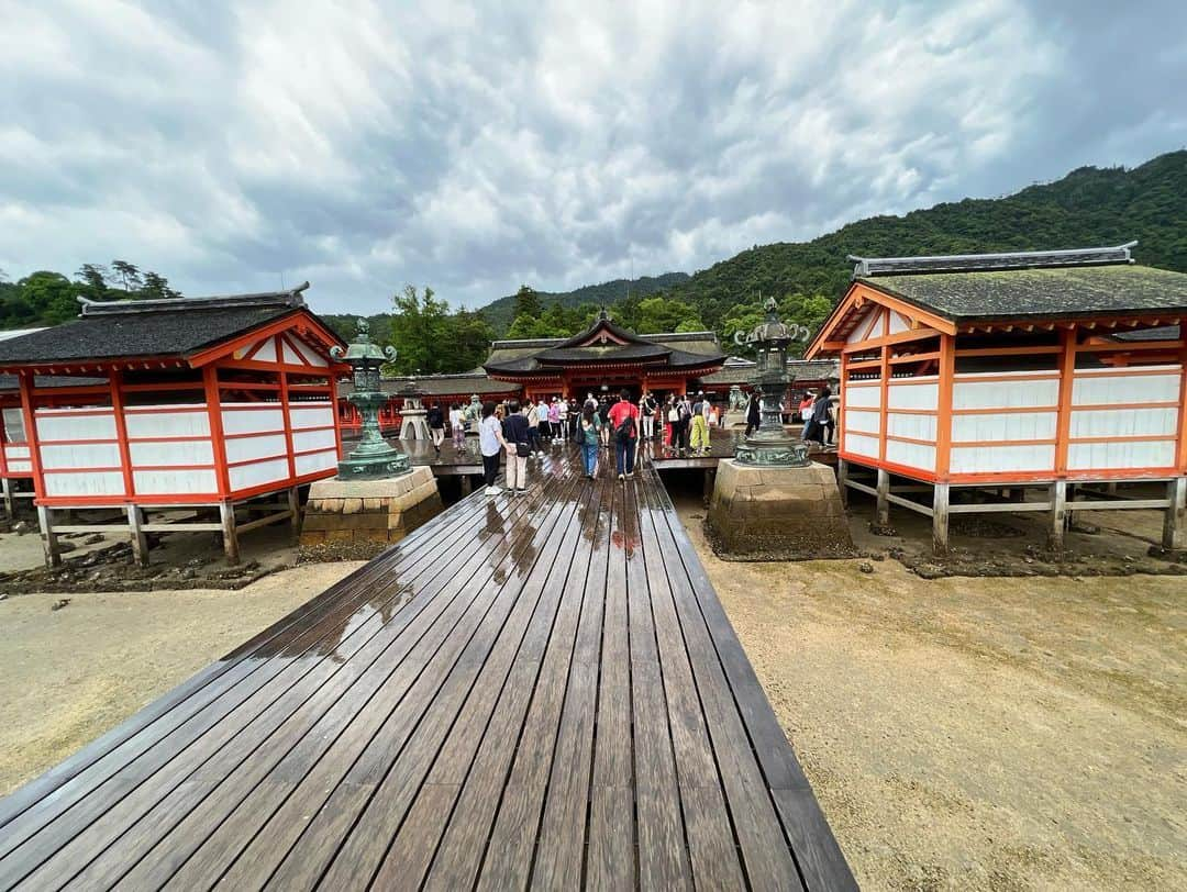 徳田廉之助さんのインスタグラム写真 - (徳田廉之助Instagram)「. 沖縄福岡広島山口東京茨城🌊⛩🌉  皆さんのおかげで日本生活とても充実&めちゃ楽しかった〜😄  また会いましょ〜  #岩国いいところ #アーカイブ」7月25日 22時25分 - r__51__