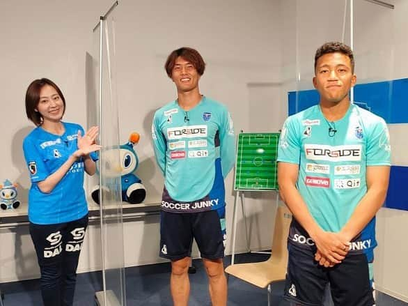 福田樹のインスタグラム：「【ゲスト大発表！】  『頂アスリート神奈川』8月号のハマる！横浜FC は…  小川航基選手とイサカゼイン選手がゲストに来てくれました〜‼️👏  高校時代からの仲で、現在大活躍中のお二人😆💙楽しいお話をたくさん聞かせて下さいました🥰  みんな… 絶対に観てくれよなっ😉✨✨✨ ・ #頂アスリート神奈川  #横浜FC #yokohamafc #ハマる横浜FC #小川航基 選手 #イサカゼイン 選手」