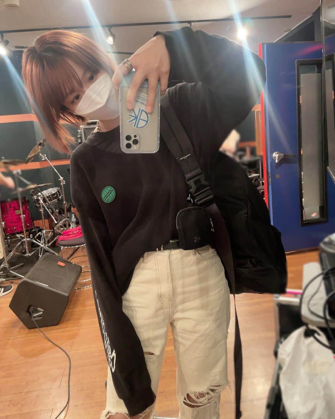 愛美のインスタグラム：「#ootd #私服 #paragraph #wwg」