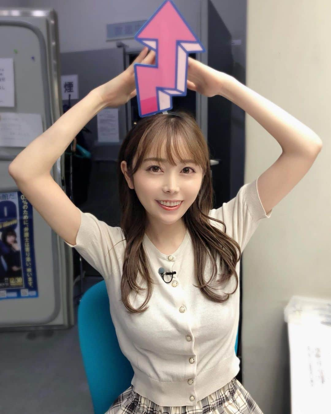 辻満里奈さんのインスタグラム写真 - (辻満里奈Instagram)「このあと午後４時１５分ごろからは、福岡さきっちょチェケラッチョ💗  先週はお休みをいただいていましたが、今日からスタジオに復帰します🙇‍♀️  ご紹介するのは、キラキラなスイーツとキラキラなお寿司🍣✨ ぜひぜひご覧ください！  #福岡さきっちょチェケラッチョ #福岡グルメ #rkb毎日放送 #タダイマ！ #グルメ #姉妹 #タレント #石本愛 さん #アナウンサー #辻満里奈」7月26日 16時01分 - marina__tsuji