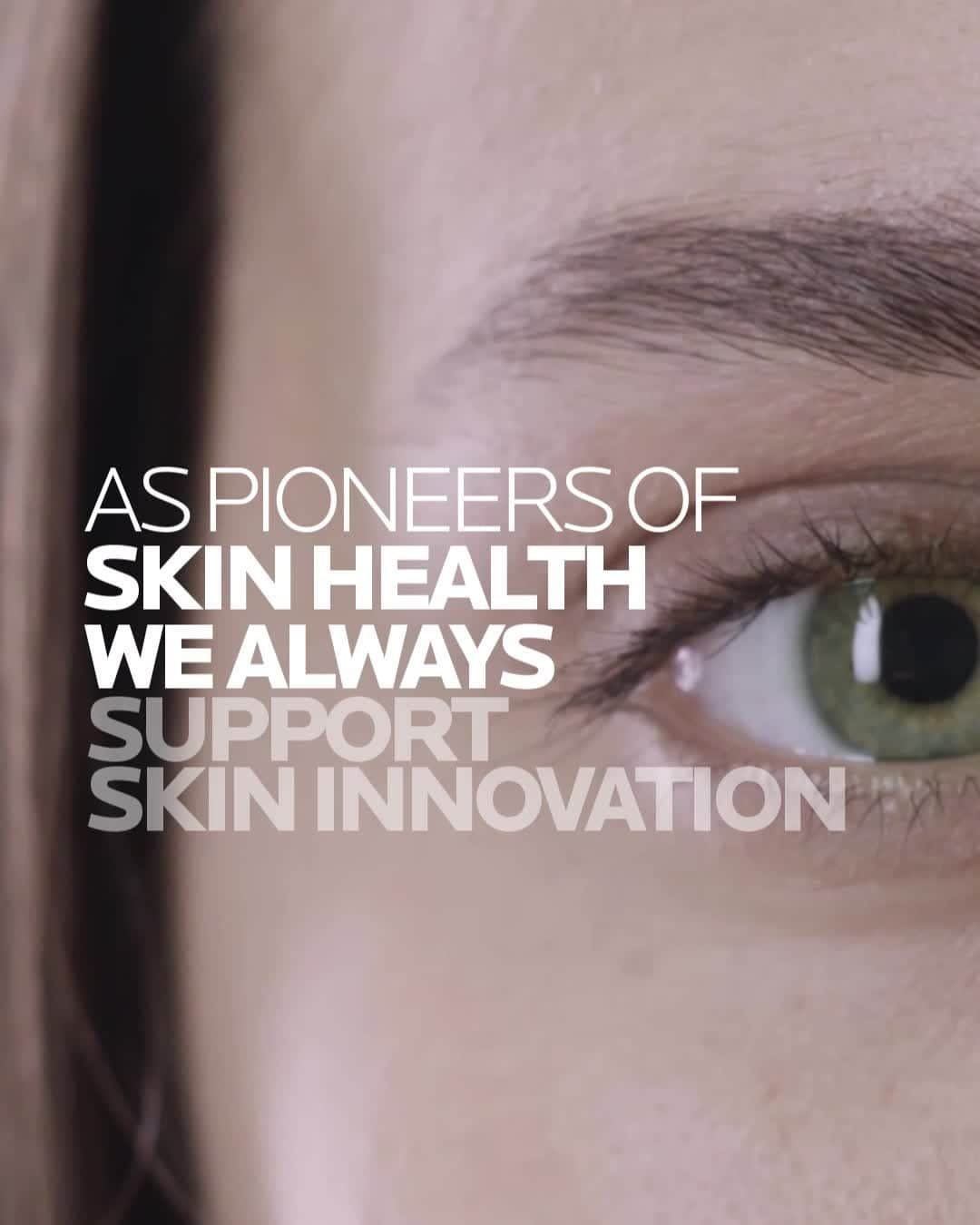 のインスタグラム：「Did you know you could recreate real skin thanks to pioneering dermatological innovation and use it to test cosmetic products? 😮  Watch this video to learn more about this groundbreaking technology: Episkin. 🧬  All languages spoken here! Feel free to talk to us at anytime.  #larocheposay #episkin #lifechangingdermatology   Global official page from La Roche-Posay, France.」