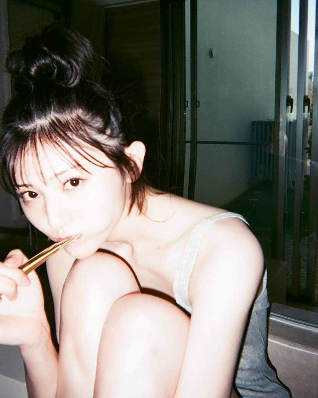 吉井美優のインスタグラム：「. 7月30日 タワーレコード八王子店にて 写真集イベントを開催させて頂きます！ このイベントで最後となりますので 是非足を運んで頂けたら嬉しいです 🌼🍃」
