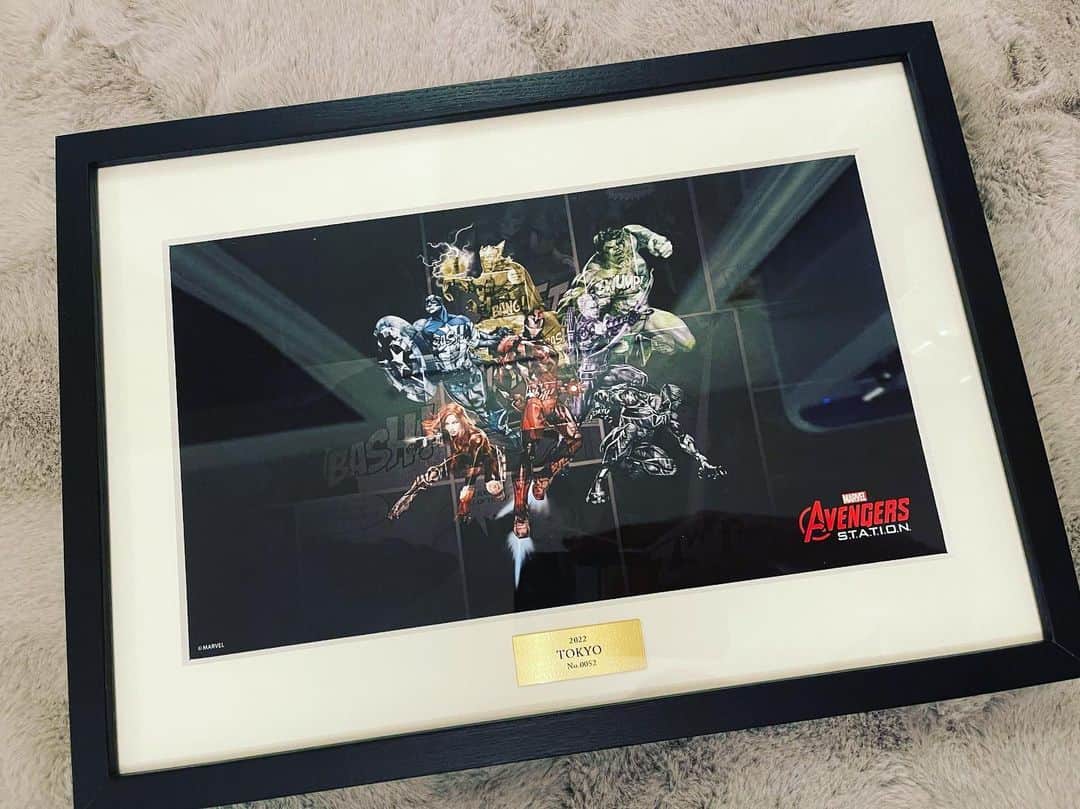 山内晶大のインスタグラム：「. . . やっと届いた😚 . . . #Marvel  #Avengers  #アベンジャーズ展」