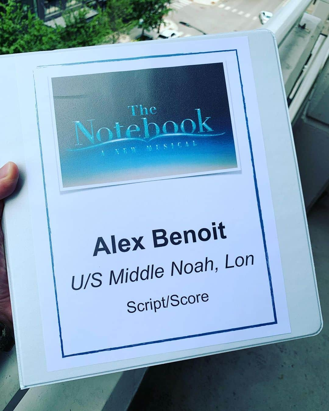 アレックス・ブノワさんのインスタグラム写真 - (アレックス・ブノワInstagram)「First day of school! @notebookmusical @chicagoshakes  #NotebookMusical #ChicagoShakes」7月27日 4時53分 - alexbenoit95